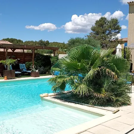 Les Coronilles 4*