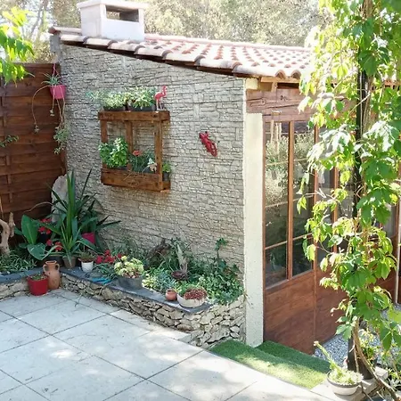 Les Coronilles B&B