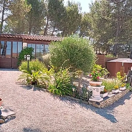 Les Coronilles B&B