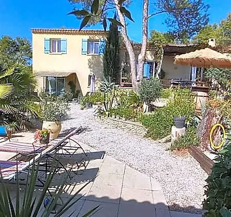 Les Coronilles B&B 4*